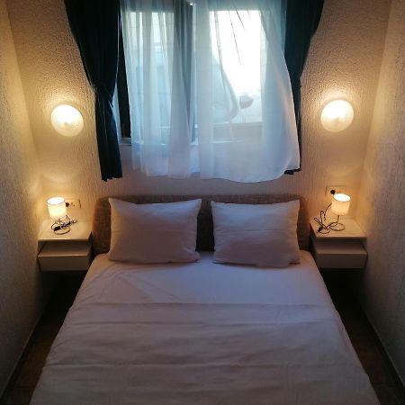 House First Row By The Sea Villa Bibinje Esterno foto